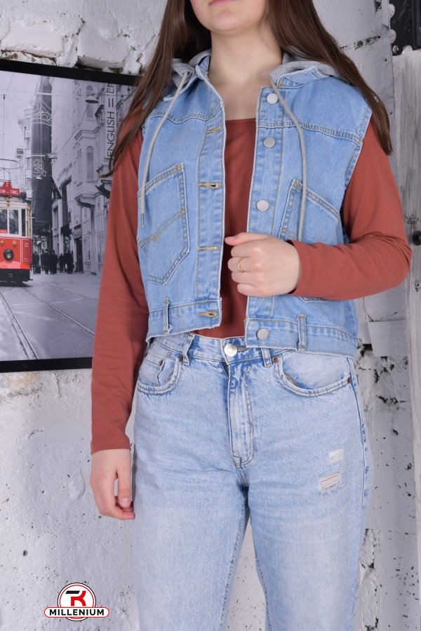 Жилетка женская джинсовая с капюшоном "ZJY" Размеры в наличии : 40, 46, 48 арт.W8058