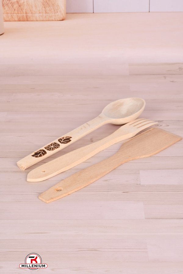 Кухонний дерев'яний набір (лопатка, ложка, виделка) арт.1059