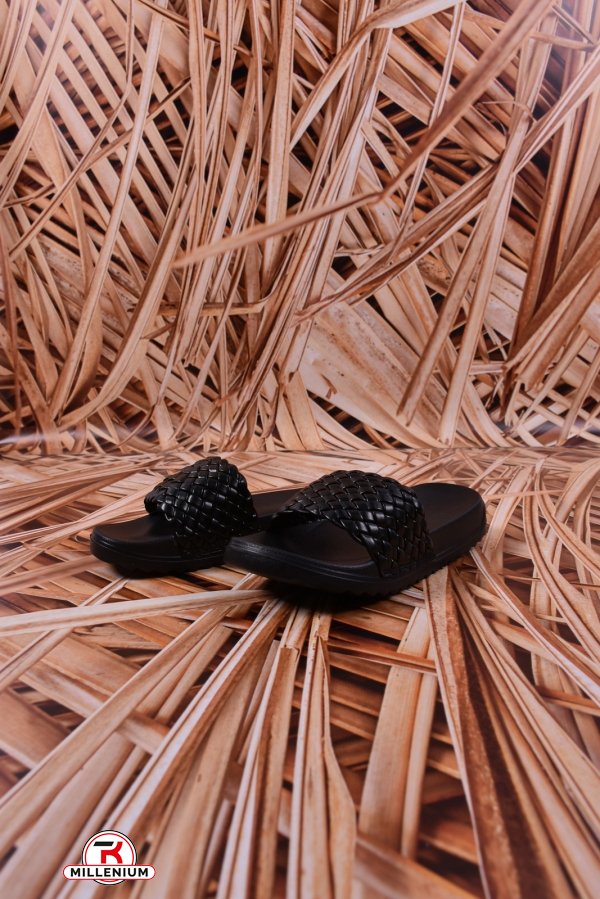 Шлепанцы женские (цв.черный) Размеры в наличии : 36, 37 арт.2215-1