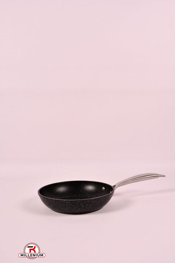 Сковорода "Brand-Chef" с антипригарным покрытием (индукционное дно) d-20см BEESER арт.10359-20