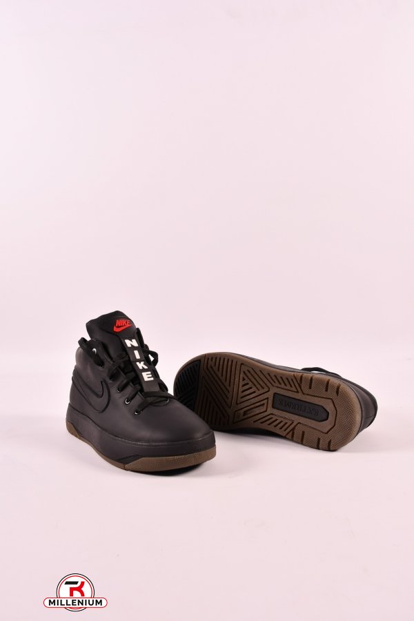 Кросівки чоловічі зимові (чорний) на хутрі з натуральної шкіри "NIKE" Розміри в наявності : 40, 44, 45 арт.426
