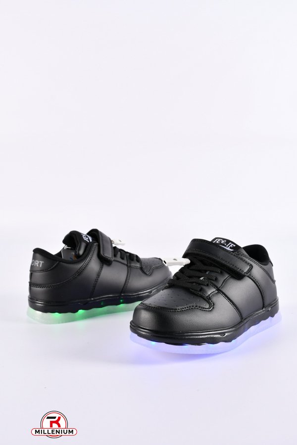 Кросівки дитячі "BESSKY" зі підошвою, що світиться Розміри в наявності : 26, 28, 29, 31 арт.BD3421-1B