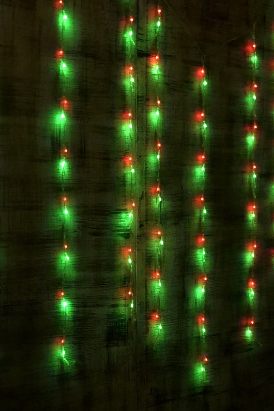 Гирлянда светодиодная "Водопад" (цветные огни) прозрачный провод 320 LED (размер 3м/1.5м) арт.IT-RAINS-320-M-2