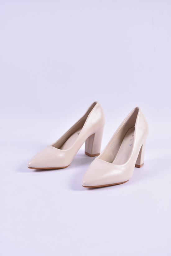 Туфлі жіночі L/M Розмір в наявності : 40 арт.8195-3