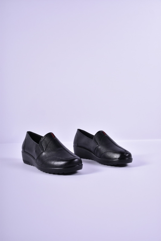 Туфлі жіночі "Gukkcr" Розміри в наявності : 39, 41, 42 арт.RF7776