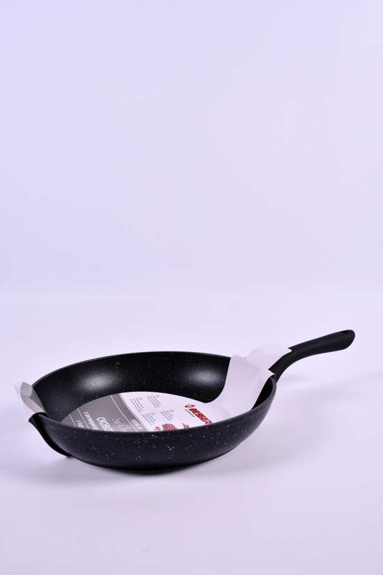 Сковорода "Brand-Chef" з антипригарним покриттям (індукційне дно) d-28см BEESER арт.10358-28