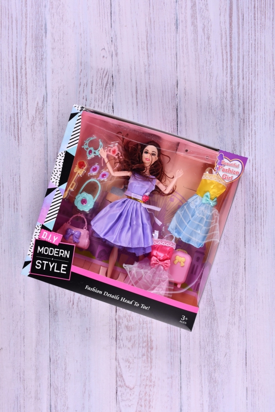 Кукла с набором платьев и аксессуарами в коробке 26/7/32см арт.R100-426-427/429