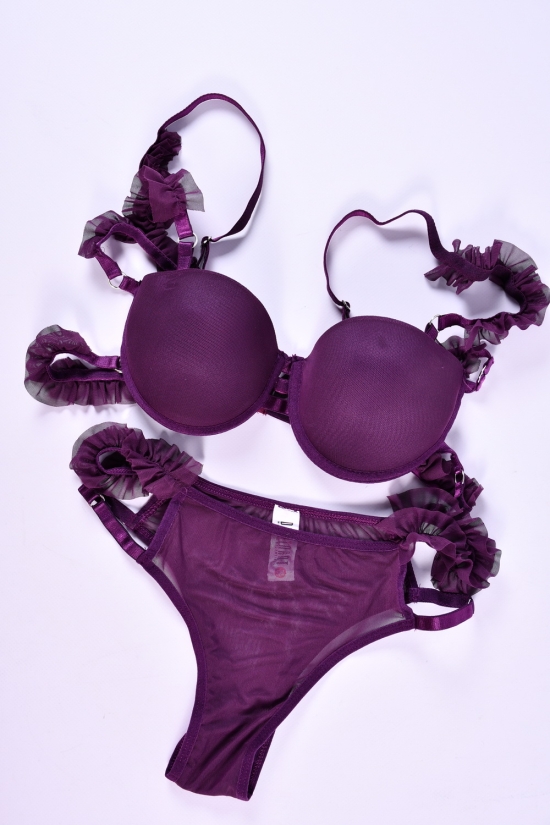 Комплект жіночий (кол. фіолетовий) на тонкому поролоні чашка С зі стрінгами "DOMINANT" Об'єми в наявності : 80, 85, 90 арт.5500-40