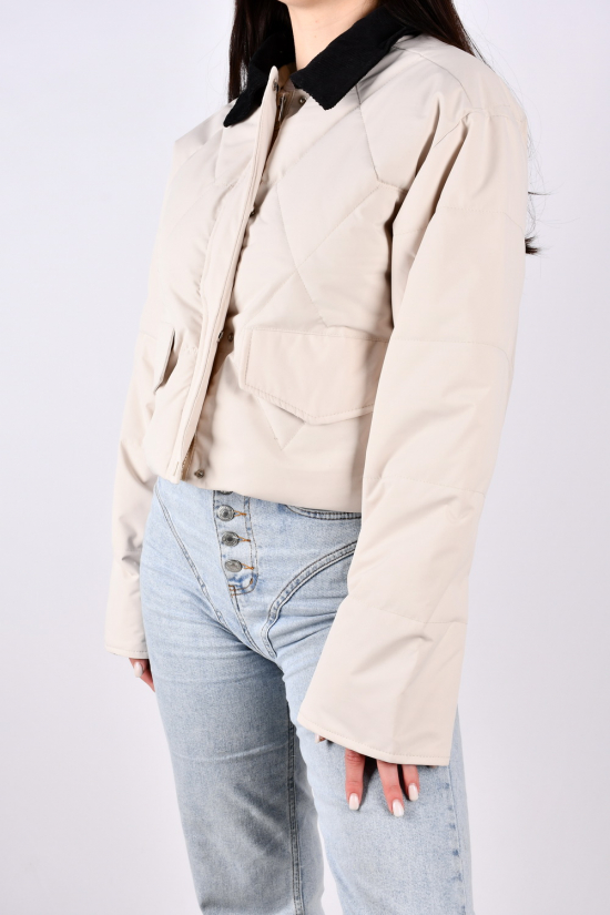 Куртка жіноча демісезонна (кол. кремовий) з плащової тканини. Розміри в наявності : 44, 50 арт.8288