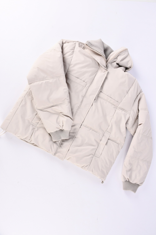 Куртка жіноча демісезонна (кол. кремовий) з плащової тканини. Розміри в наявності : 40, 46 арт.253